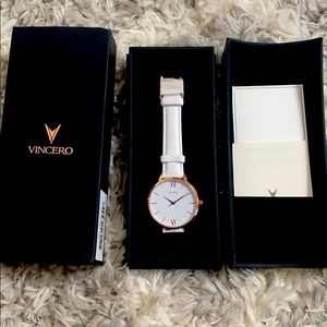 Woman’s Vincero Hand watch